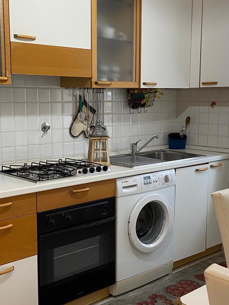 Glitter Home Специя Экстерьер фото